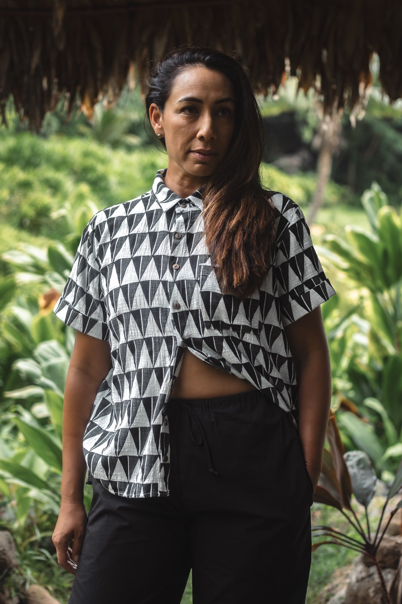 Kūlua | Wahine Aloha Shirt - white