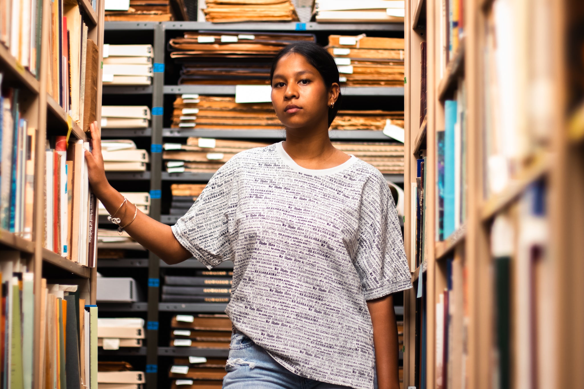 Ke Aloha 'Āina | Relaxed Top - white