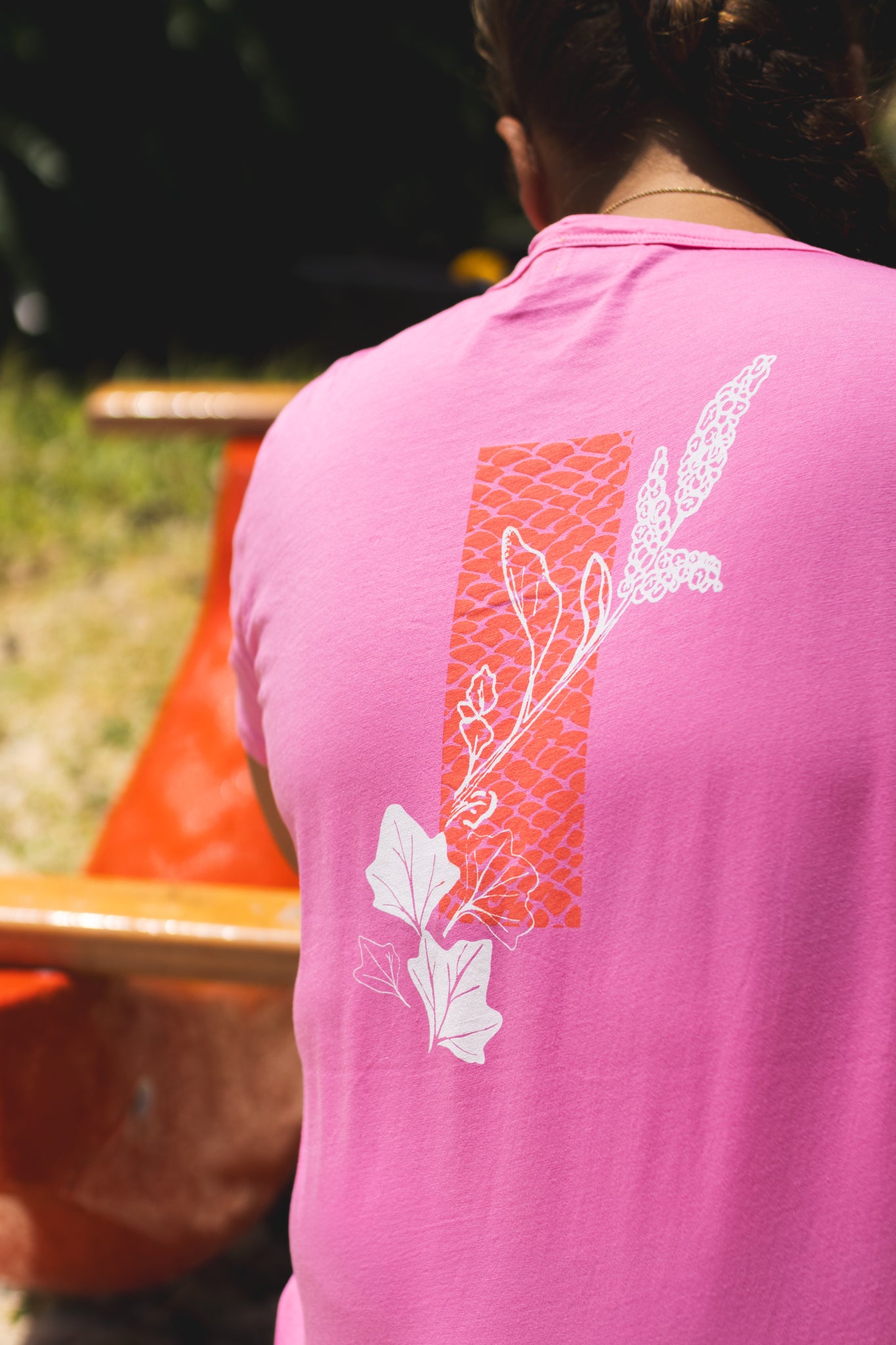 'Āweoweo | Wahine Scoop Tee - pink