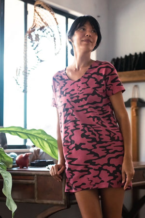 Kāhuli | Scoopneck Pocket Dress - rose