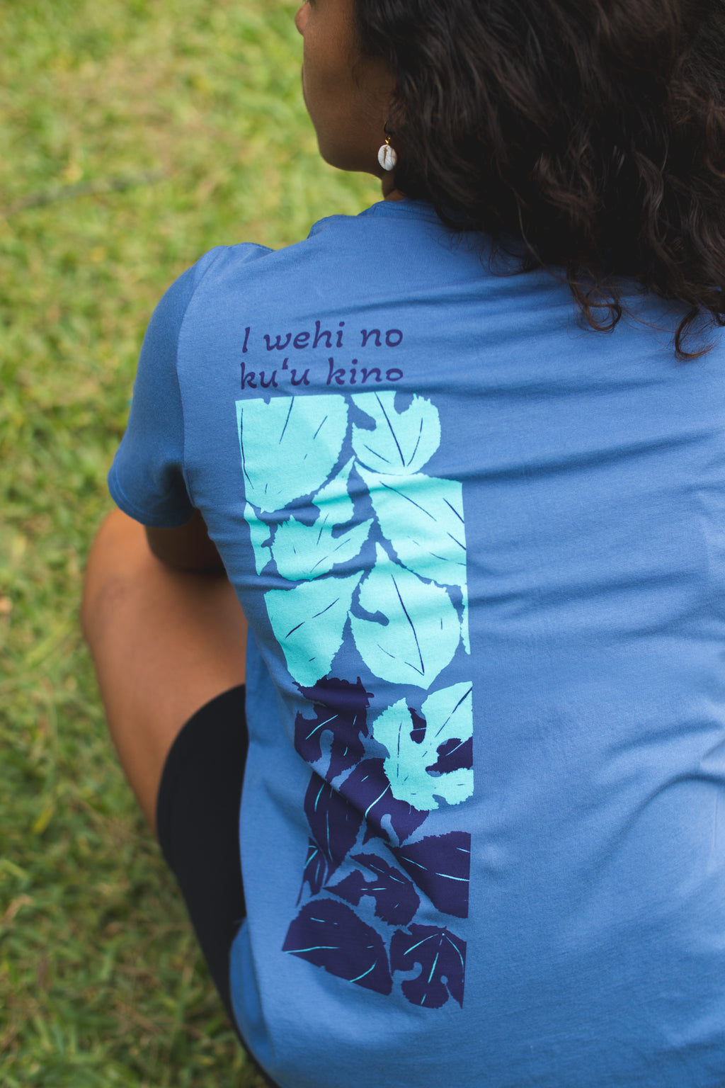 Weke + Wauke | Wahine Tee - blue