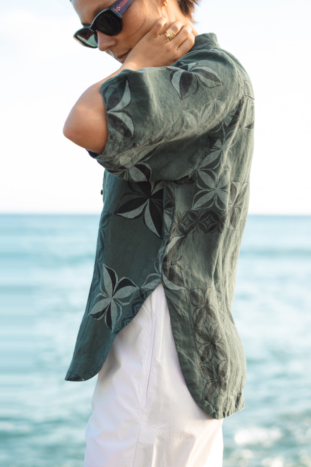 Moana Motifs | Breezy Top - green