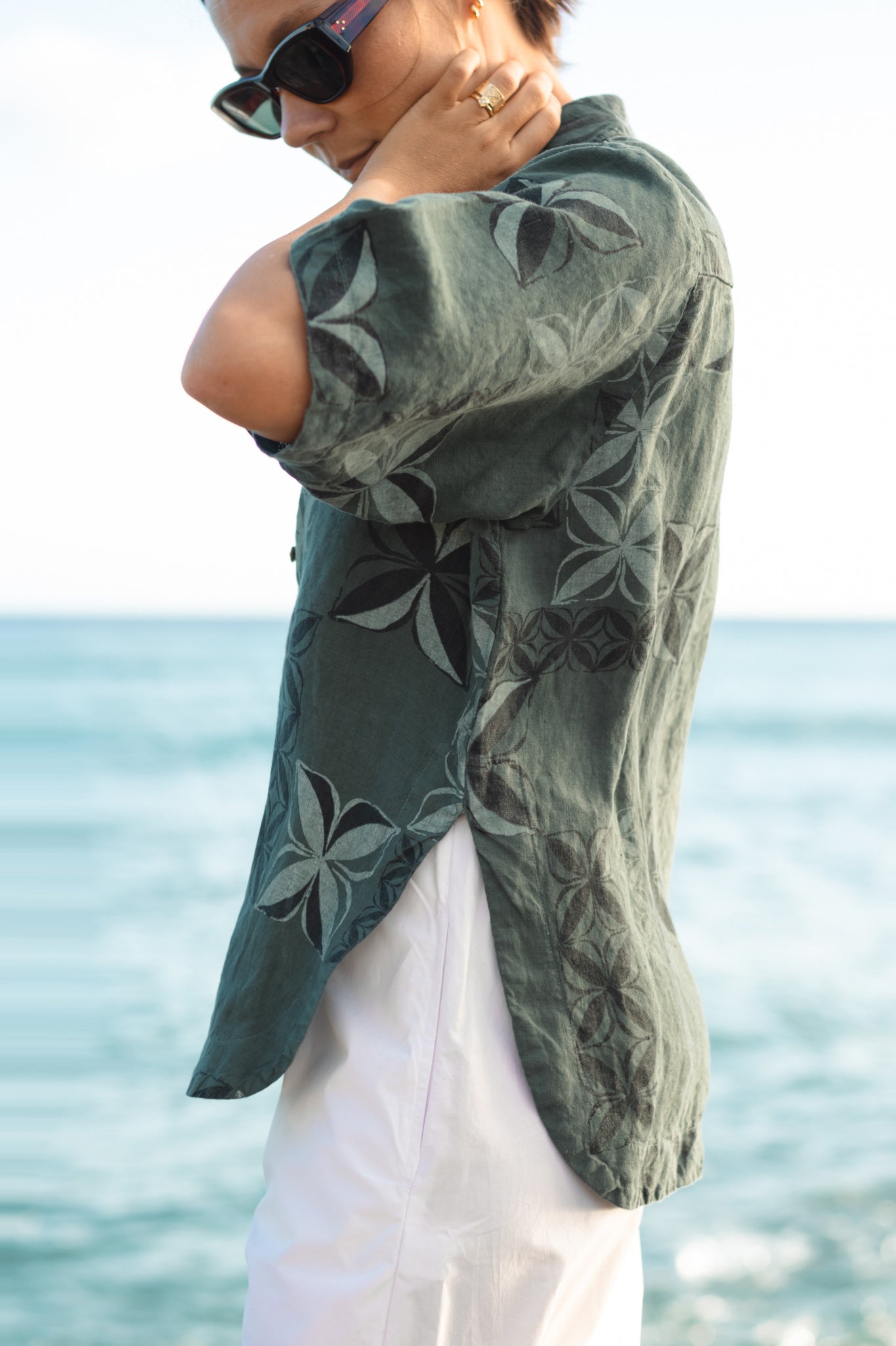 Moana Motifs | Breezy Top - green