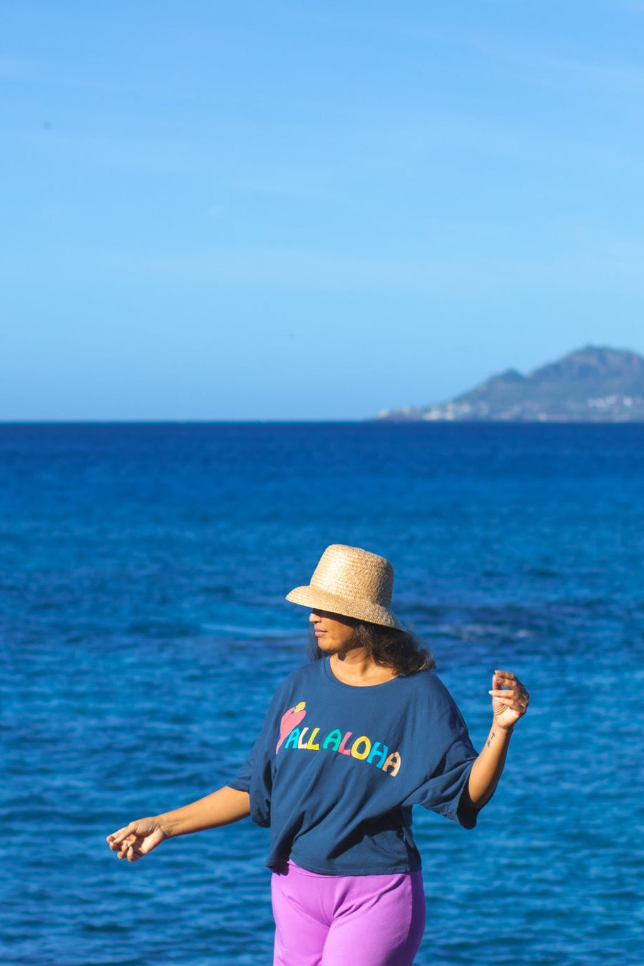 All Aloha | Oversized wahine tee - navy