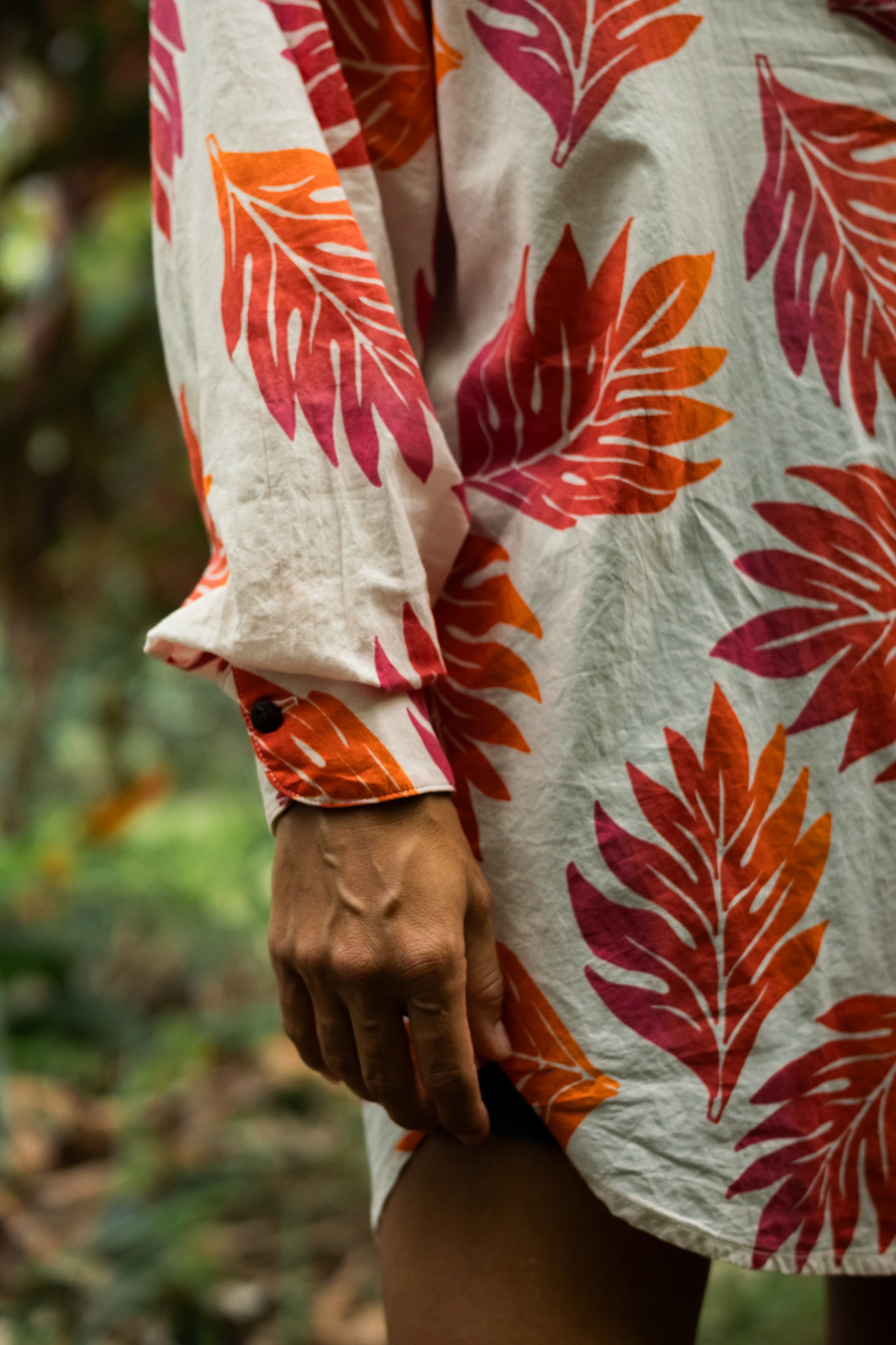 Lau ʻUlu | Button-down Cover-Up - white