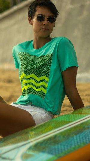 Kai Nui, Kai Iki | Wahine Cropped Tee - turquoise